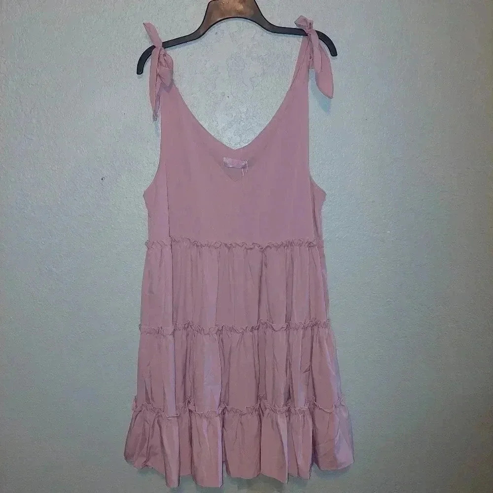New C+D+M Pink Babydoll V Neck Tiered Dress Size Large